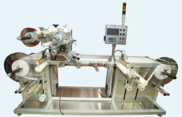 특수형 라벨 부착기 (Special  type of auto-labeling machine)
