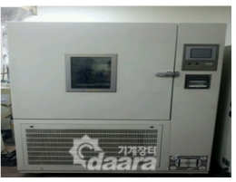 항온항습기