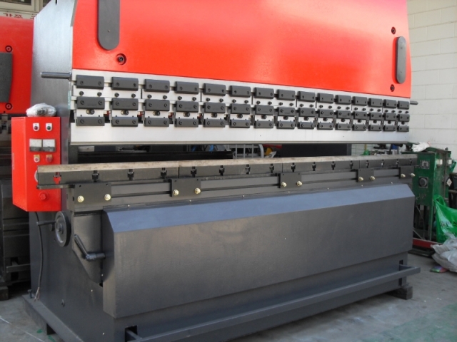 Hydraulic Bender 10 char, 6t Product Image