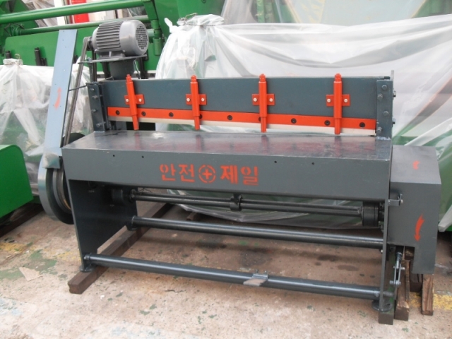 Shaping machine for light-duty 4 chars, 1.2t Product Image