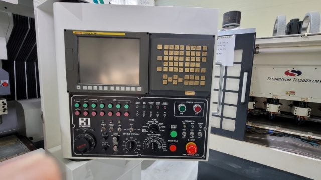 하림기공 NHR-1260-4SPA ATC 4축 CNC다축가공기 제품 이미지