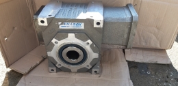 DYNABOX 90 M90CHIF  웜 감속기