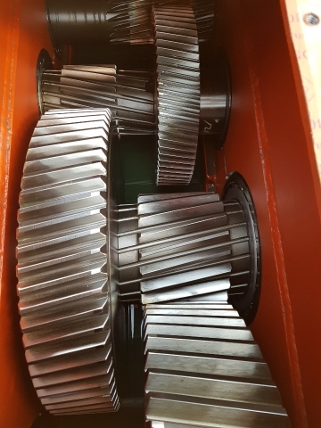 제일 증공축 박스 감속기  110KW 1/43.98 제품 이미지