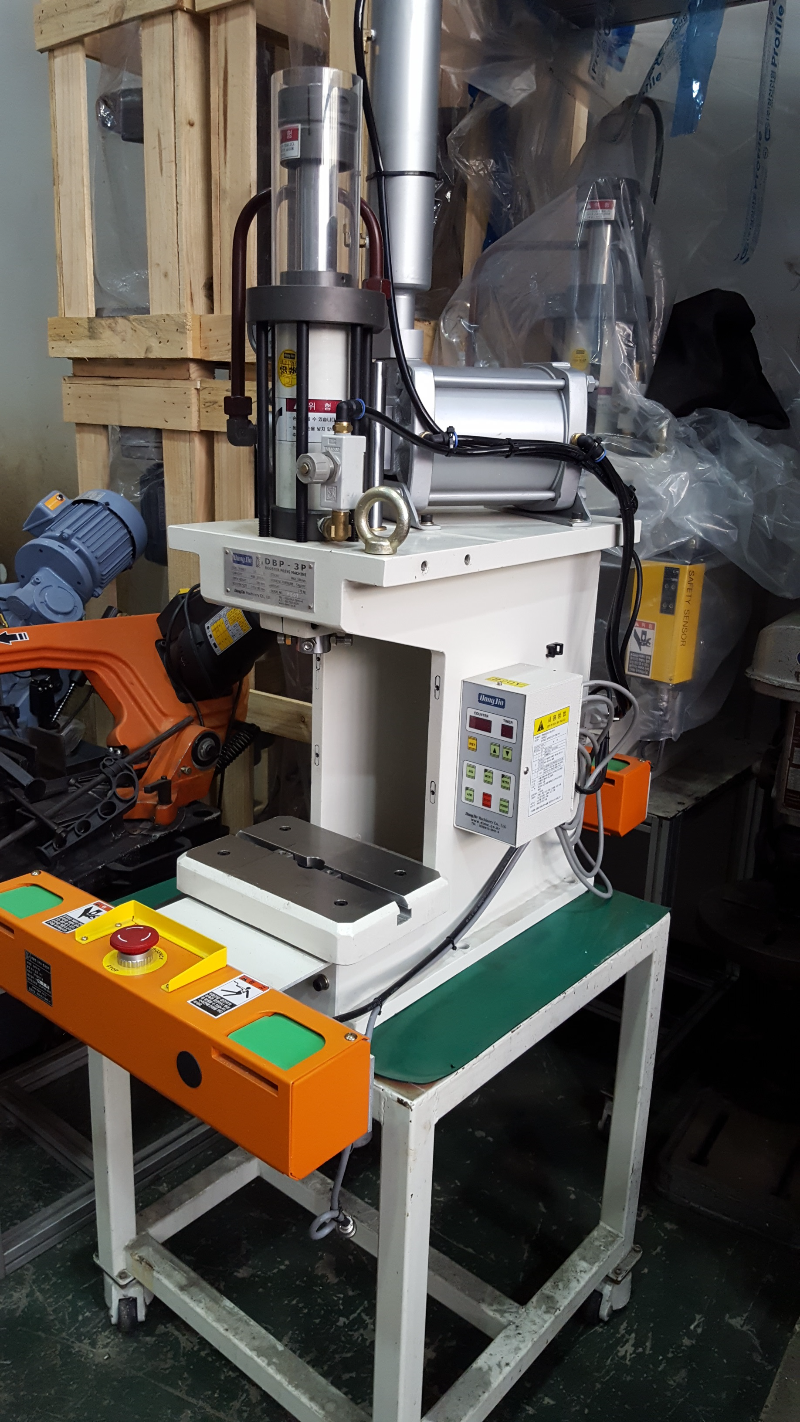 중고 동진리베팅기DBP-3P | Machine Tool · Laser Processing · Welding - 밀링 · 드릴링 ...