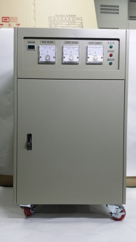 AVR 삼상 30KVA 자동전압조정기