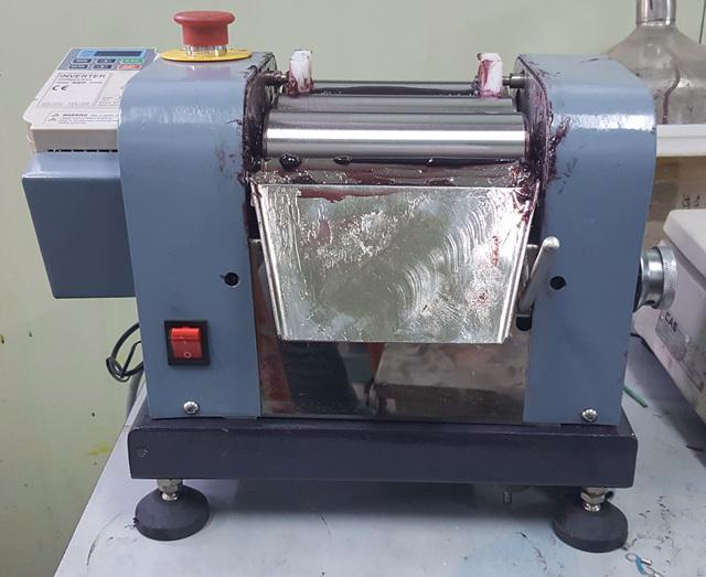 롤밀,쓰리롤밀,삼본롤,THREE ROLL-MILL