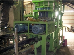 Brick machine, automatic loading machine, autoloader, unloader, mold frame, block machine, brick molding machine, yellow soil molding machine, ocher brick
