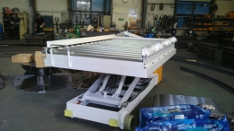 전동구동형 테이블리프트