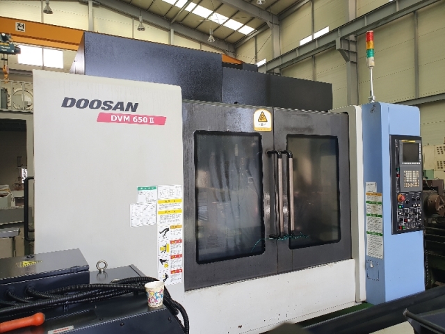 수직고속가공기