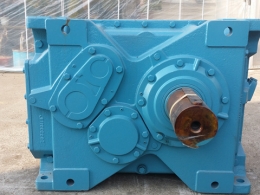 기어박스/HANSEN GEAR BOX 710KW  1:8.3017 1480RPM
