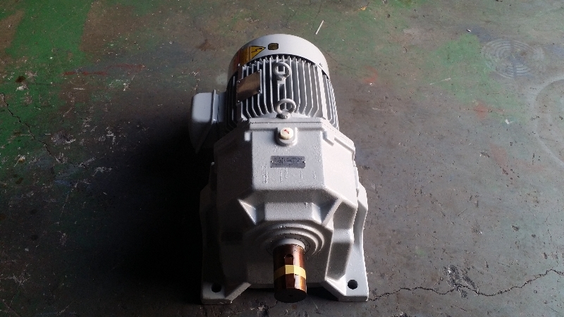 감속기/기어드모터/삼양감속기 15HP 1/30