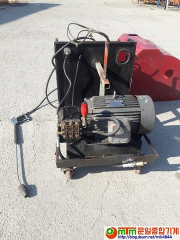 300bar 고압세척기 - 20마력 220V 중고 세척기 제품 이미지