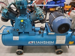 한신콤푸레샤15kw 한신콤푸레샤20마력 콤푸레셔20마력