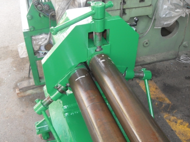 Three-stage Lorain 1300mm, 105 Pies Product Image
