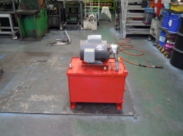 Single phase 5 horsepower hydraulic unit
