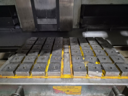 Permanent Electromagnetic Chuck (Earth-Chain EEPN-4060) 600-420