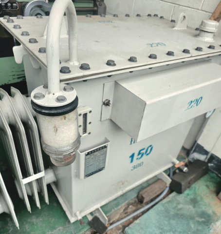 중고 150kVA 복권형 유입식 변압기: 3상 380V 220V 다운트랜스150 kVA step down transforme 제품 이미지