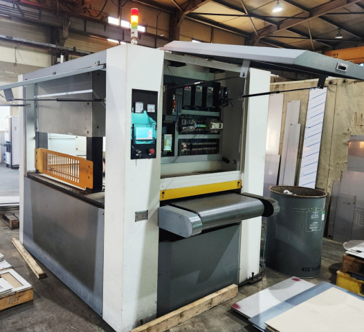 [Sheet Metal Deburring Machine] 다축 연마 휠형 중고 디버링 설비
