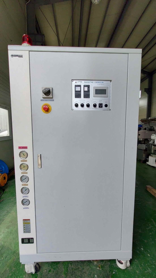 Chiller (Water-cooled) 15 HP Product Image
