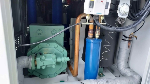 Chiller (Water-cooled) 15 HP Product Image