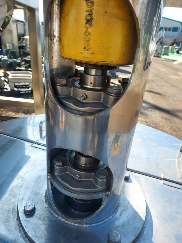 SUS 교반탱크(3중쟈켓/스팀) 300리터/2HP 제품 이미지