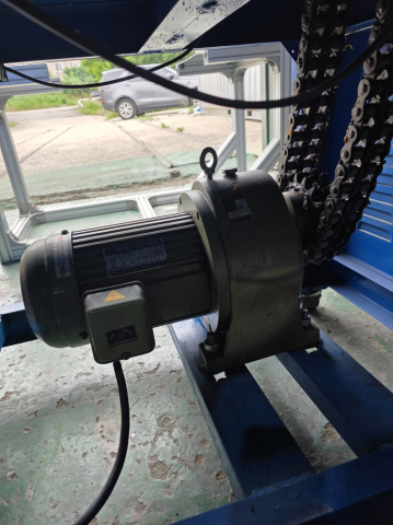 실험실용 Two Roll Mill 투롤밀,2롤밀,2단롤밀 6인치(Ø 160mm*450mm) /전기히팅시스템 제품 이미지