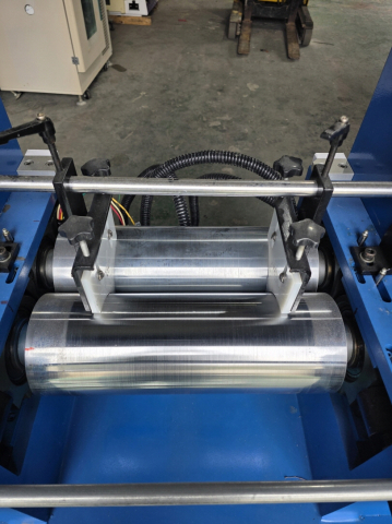 실험실용 Two Roll Mill 투롤밀,2롤밀,2단롤밀 6인치(Ø 160mm*450mm) /전기히팅시스템 제품 이미지
