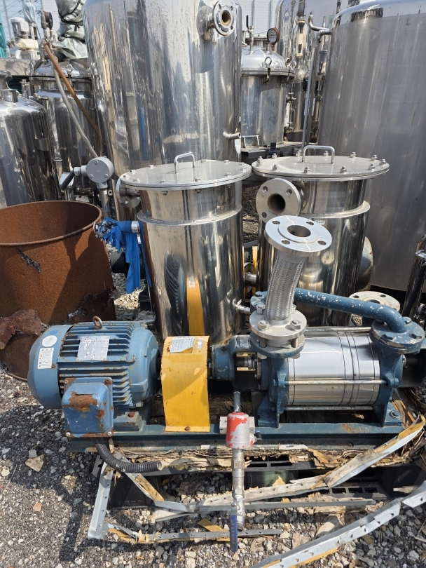 SUS진공펌프 (수봉식) 10HP / 2대