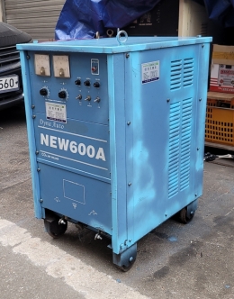 CO2용접기 제품 이미지 2