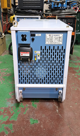 인버터 CO2 MAG 용접기 350CE 350A 산업용 제품 이미지