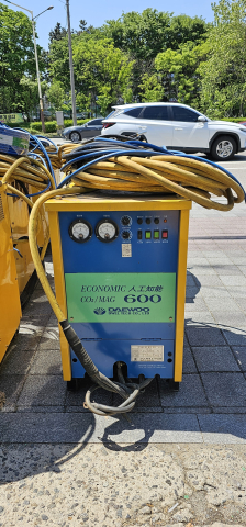 대우 CO2/MAG 600A 인버터용접기 산업용 제품 이미지