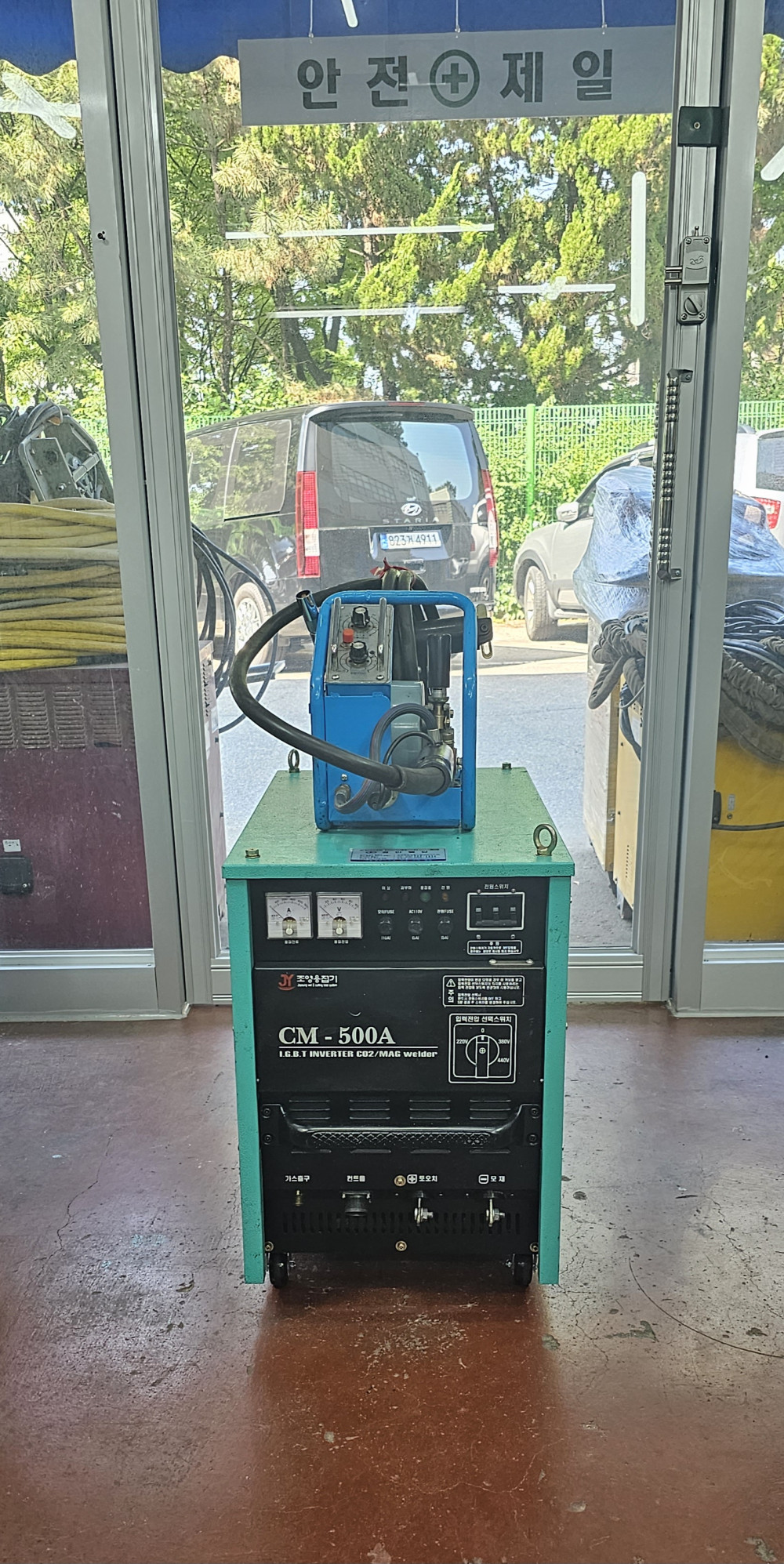 유니테크 CM-500A 인버터 CO2 용접기 500A | [중고] 유니테크, 공작기계 · 레이저가공 · 용접 - 용접기 · 용접 ...