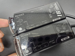 [중고] 키엔스 KEYENCE 레이저 센서 앰프 (증설 유닛) IB-1050 판매합니다.