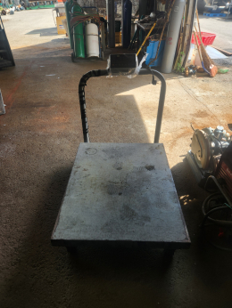 an electronic balance
