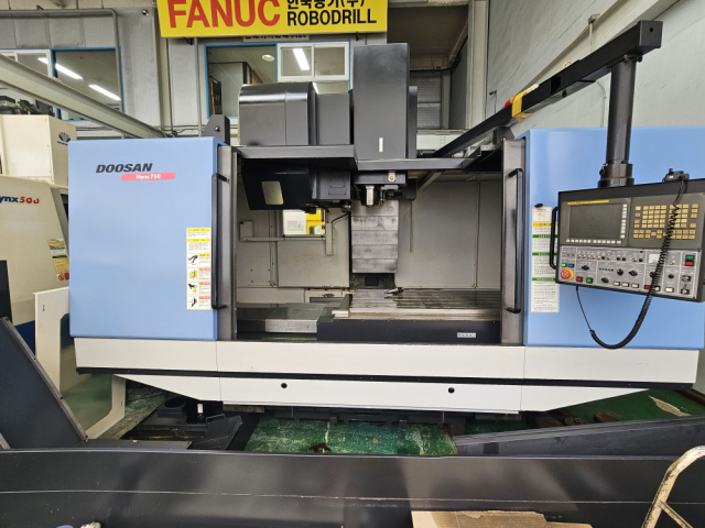 두산 7호기 머시닝센터 MYNX750 밍스750 (2010년식)