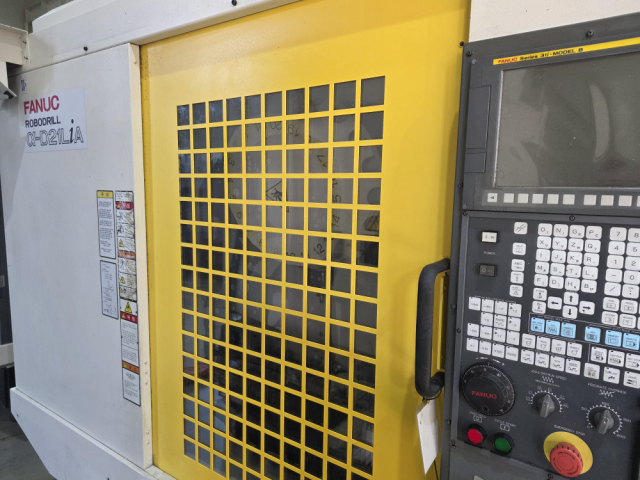 최고 인기 설비 FANUC ROBODRILL 중고 a-D21LiA(2016년식)