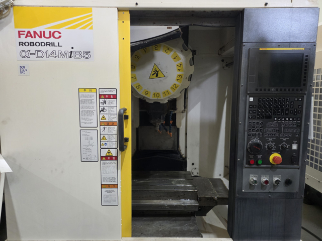중고 머시닝센터 화낙 로보드릴 4호기 a-D14MiB5(2016년식)