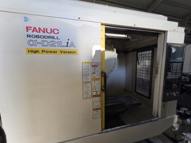 인기 모델 화낙 로보드릴 중고설비 a-D21LiA(2015년식)