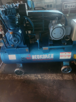 NEO KOREA 5HP Air Compressor, Belt-Drive