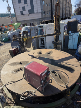 Welding Positioner and Weld-Turntable