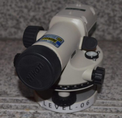 Nikon AC-2s automatic level 제품 이미지