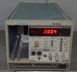 Tektronix AA5001 Programmable Distortion Analyzer