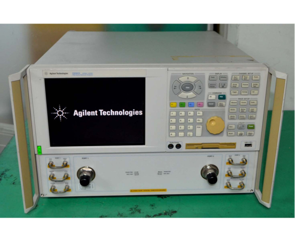 Agilent E8362A PNA 20GHz Microwave Network Analyzer 제품 이미지