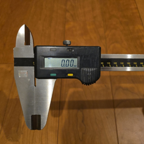 미쓰토요 버니어캘리퍼스 600MM 제품 이미지