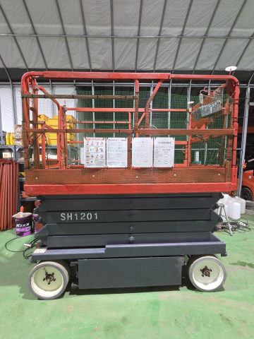 JLG3246  10m 고소작업대 리프트, 배터리씨져리프트, 고소작업대렌탈, 리프트임대, 렌탈판매, 수도권렌탈, 전국 렌탈 제품 이미지