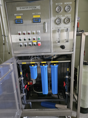 초순수제조장치 기포발생장치 순수기포수처리장치 DI WATER SYSTEM 이온제거초순수제조장치 제품 이미지