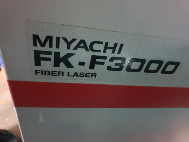 AMADA MIYACHI 레이져발진기 FK-F3000 제품 이미지