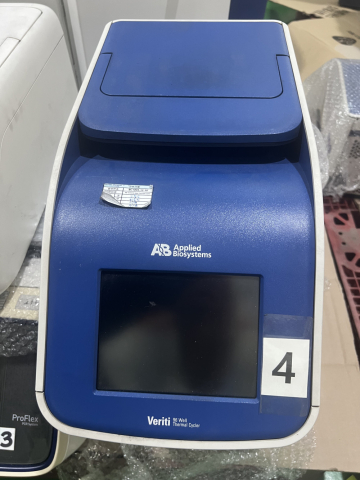 3500xL Dx Genetic Analyzer 6대 제품 이미지