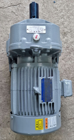 Gearbox Reducer Motor (172 size, 5HP, 1/5, Samyang Reducer) Product Image 4