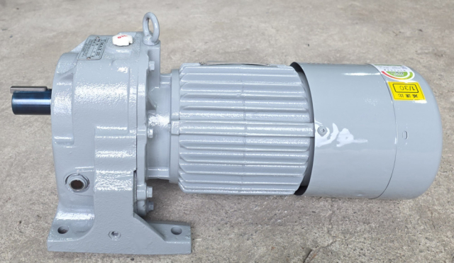 Gear Reducer Brake Motor (Type 153, 2HP, 1/30, Samyang Reducer, Brake Attached) Product Image